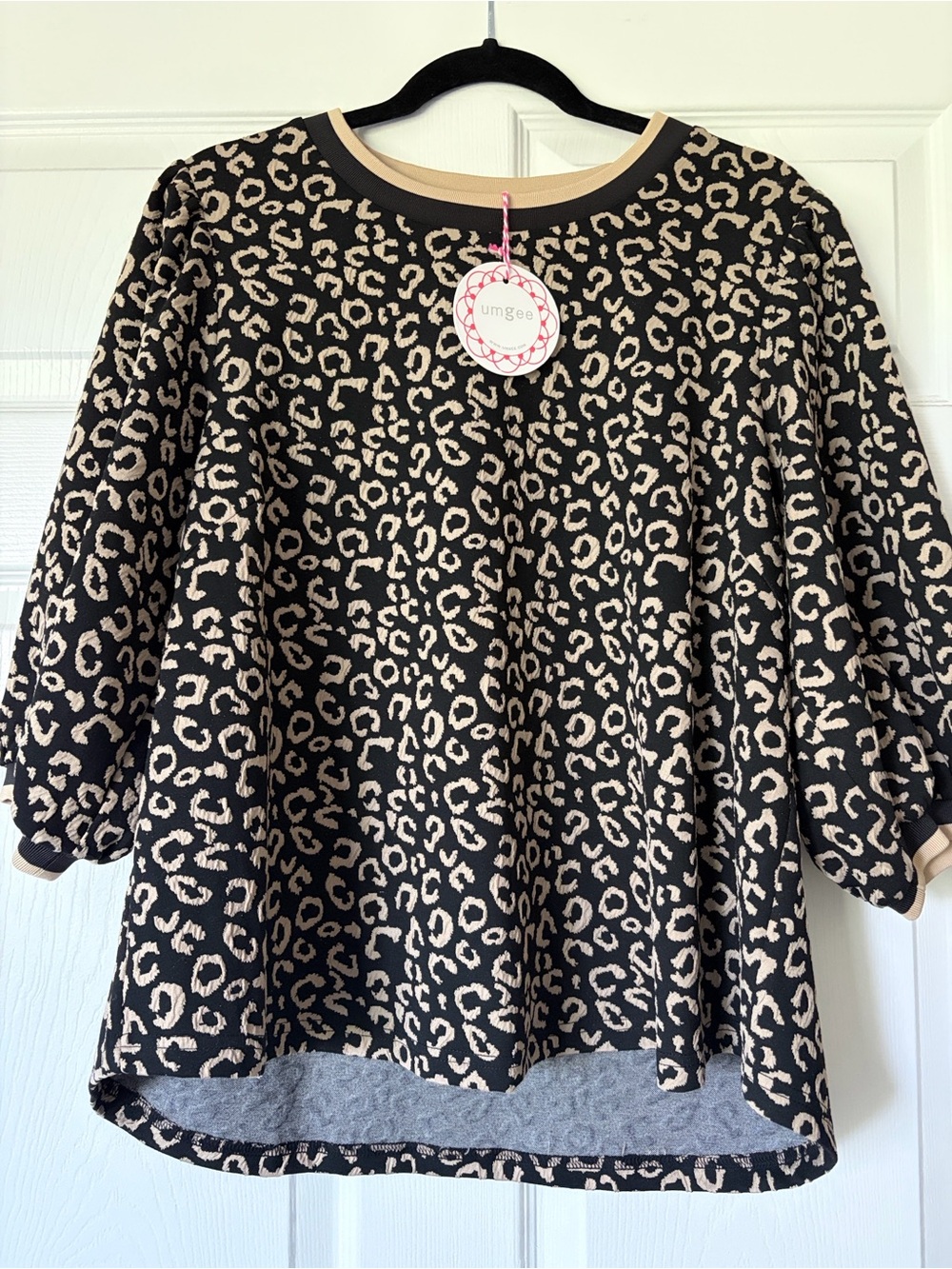 Umgee Black & Beige Leopard Print Girls' Sweater Top